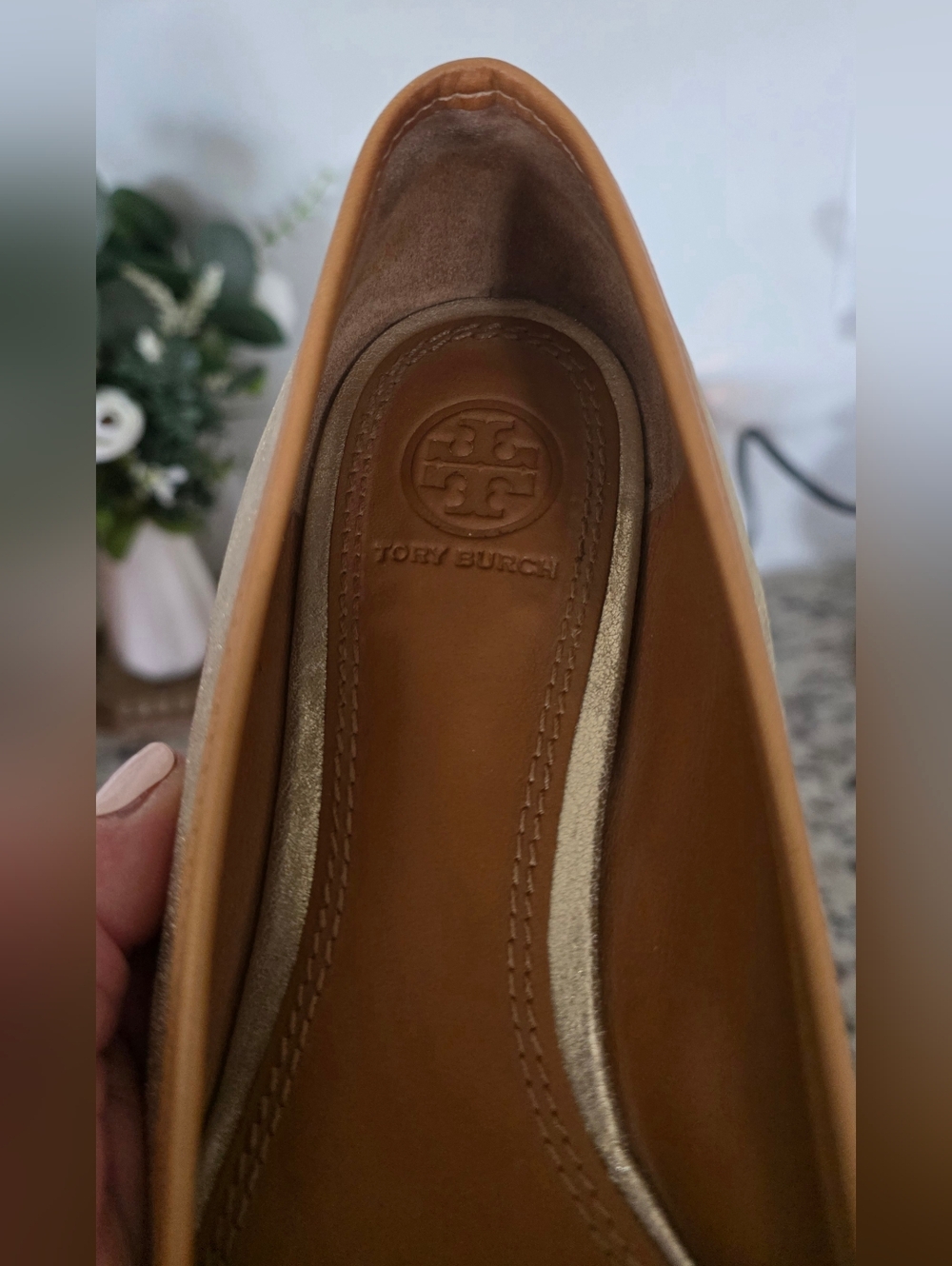 Tory Burch Platinum/Metallic Gold Leather Louisa Ballet Logo Flats - Picture 8 of 11